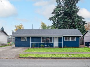 1017 Olympic St, Springfield, OR 97477