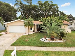 1879 Paradise Ln, Clearwater, FL 33756
