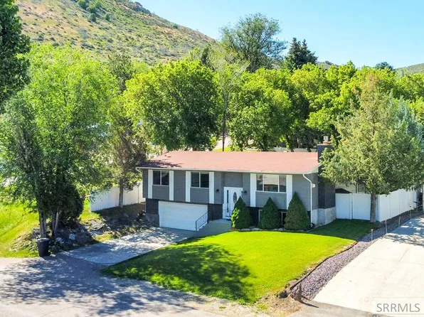 133 W Fife St, Lava Hot Springs, ID 83246