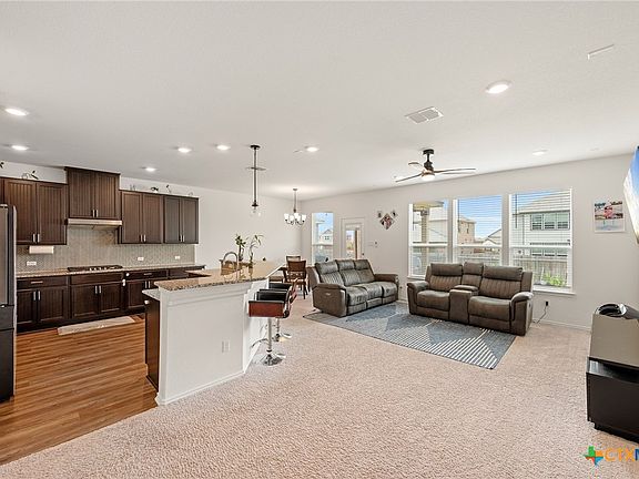 3rd image of 4630 Teverola Dr