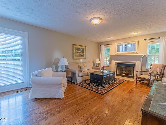 5th image of 5208 Summer Rose Blvd