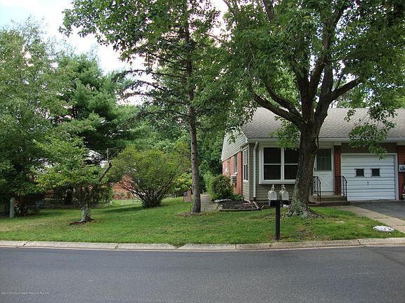 2nd image of 111A Conestoga Dr