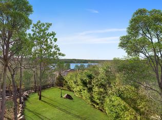 4 Copeces Ln #EH, East Hampton, NY 11937