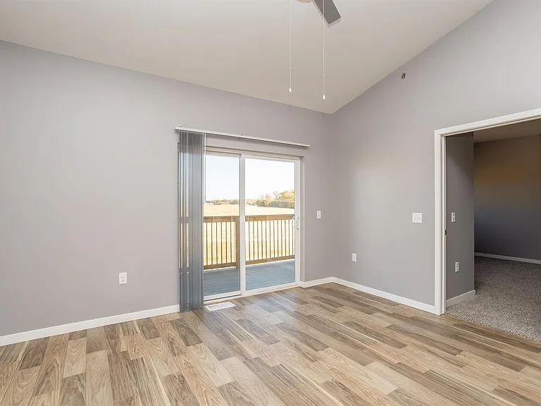 Jefferson Heights Apartments, LLC — Photo 11