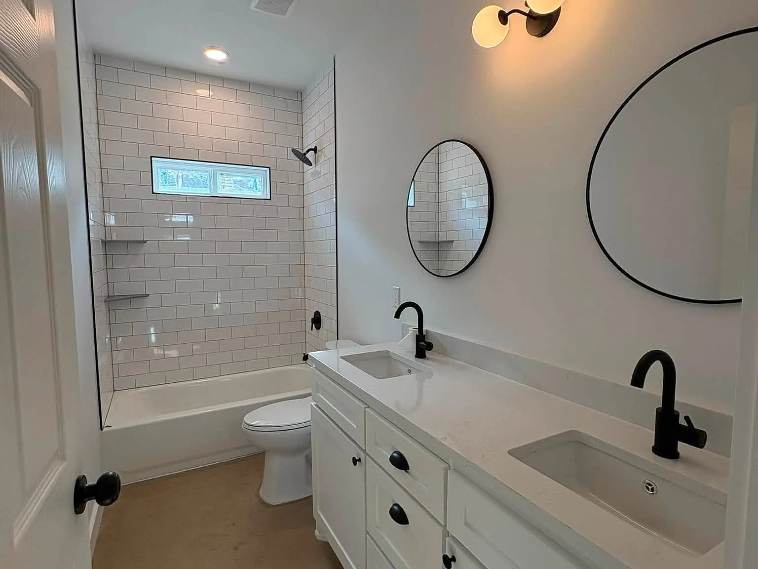 2 bed, 864 sqft, $1,300 — Photo 4