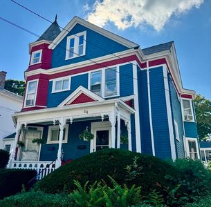 54 Bank St, Attleboro, MA, 02703