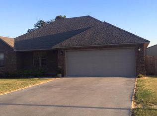 725 Lyndsey St., Manila, AR 72442