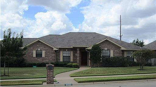 1st image of 3123 Broadmoor Dr