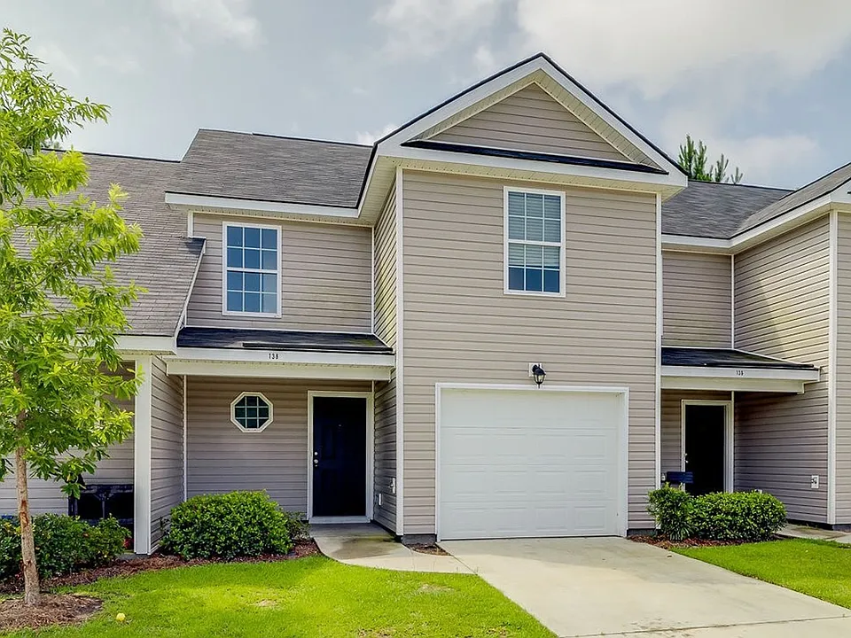 104 Barfield Way