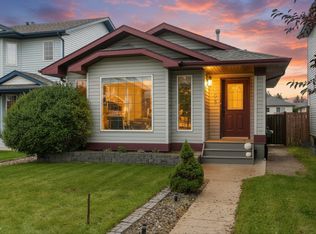 2109 37th Ave NW, Edmonton, AB T6T 1S2