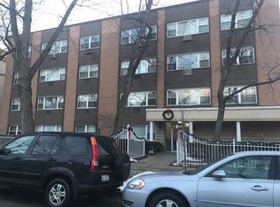 1930 W Estes Ave APT 301, Chicago, IL 60626