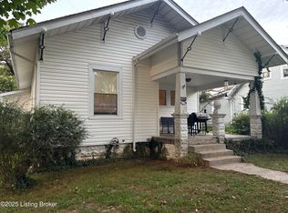 110 E Daugherty Ave, Bardstown, KY 40004