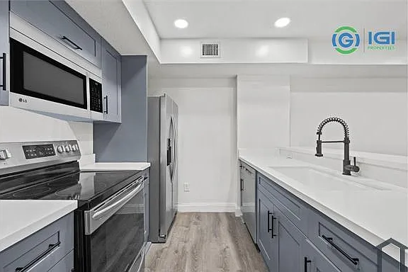 470 S Park Rd #307 — Photo 3