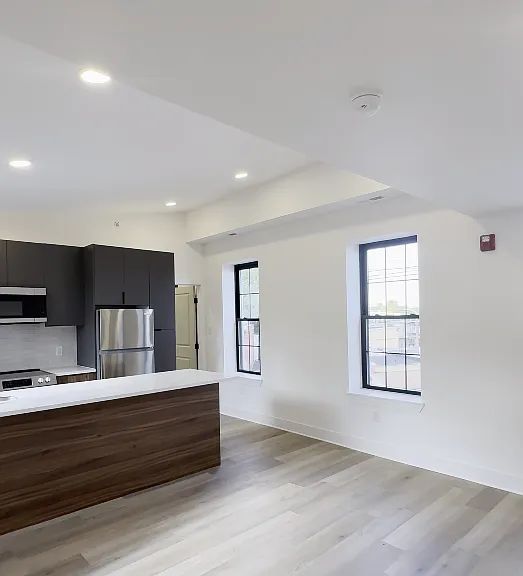 1720 N 24th St #3 — Photo 1