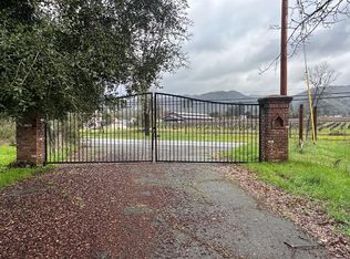 2606 Old River Rd, Ukiah, CA 95482