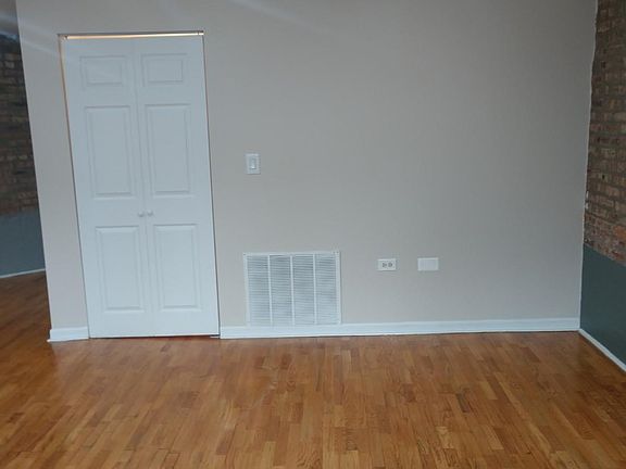 2nd image of 2474 W Pensacola Ave #G