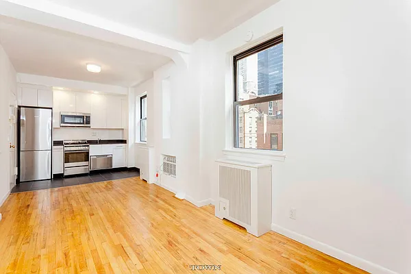 Rented by Compass | media 8