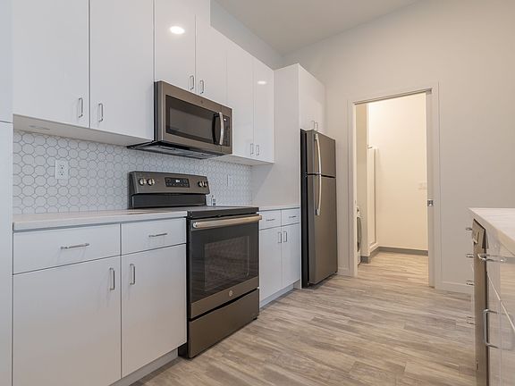 2nd image of 6011 SE 90th Ave #201