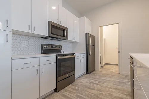 Floor plan 304