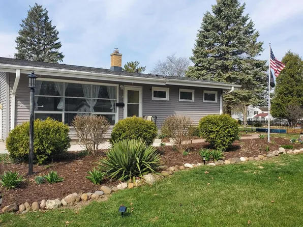 5603 Churchway, Greendale, WI 53129