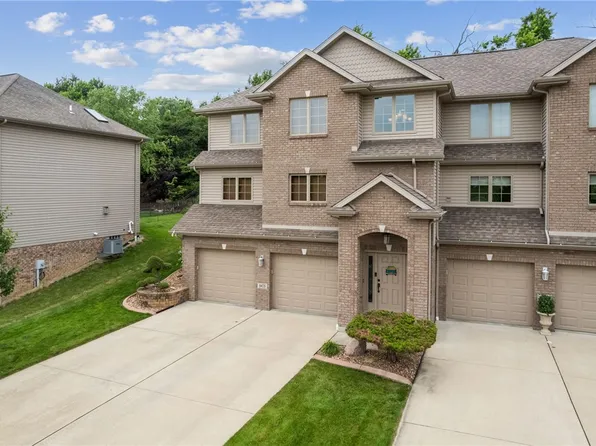 8409 Delaware Ave, North Huntingdon, PA 15642