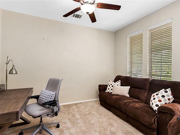 5th image of 2311 Arnie Ln