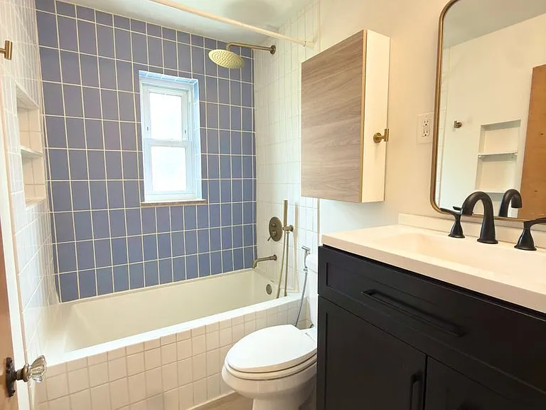 4525 Ellman Ave — Photo 7