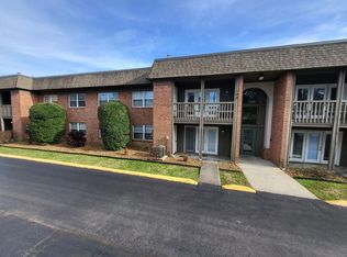 140 Hayes St #1B-1BA, Crossville, TN 38555