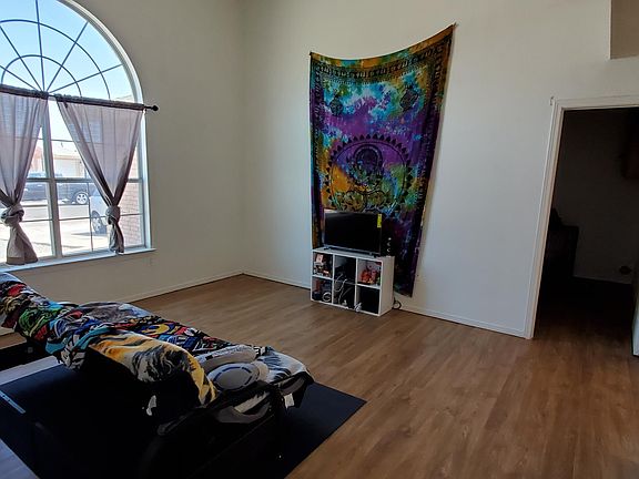 2nd image of 14568 Desierto Bello Ave