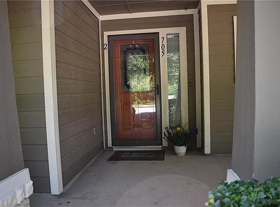 5th image of 705 N Cascades Ave APT 2