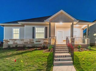 305 Ravens Crest Dr, Hutto, TX 78634