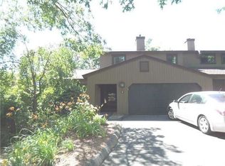 5 Redwood Ln, Avon, CT 06001