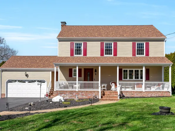 1217 Yale Avenue, Wallingford, CT 06492