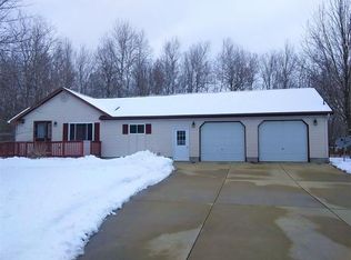 2290 Dale Rd, Beaverton, MI 48612