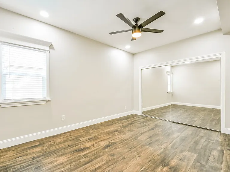 1297 E Tradewind Dr — Photo 11