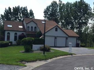 120 Calypso Cir, Liverpool, NY 13088