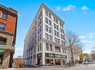 84 Walnut St #203, Asheville, NC 28801