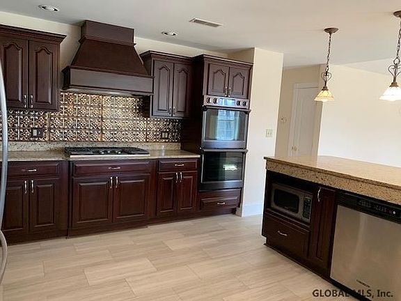 4th image of 65 Civill Ave