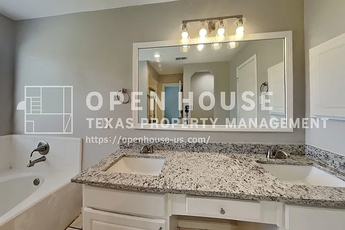 1327 Coppercrest Dr — Photo 10
