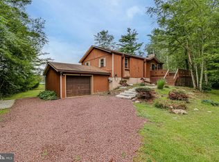 72 Lakeside Rd, White Haven, PA 18661