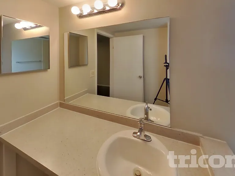 8102 Chickasaw Ln — Photo 10