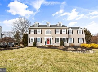 2018 Leedoms Dr, Newtown, PA 18940