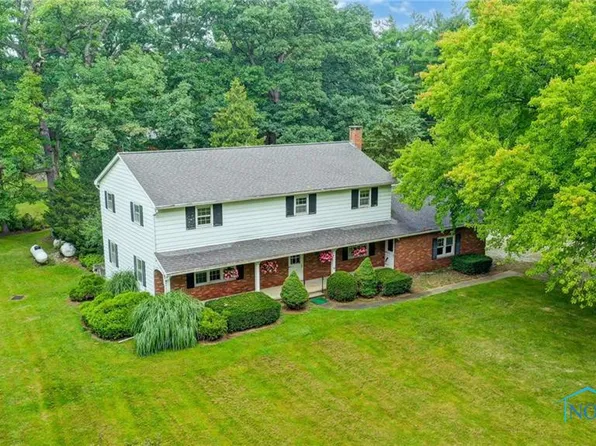 13421 Klopfenstein Rd, Bowling Green, OH 43402
