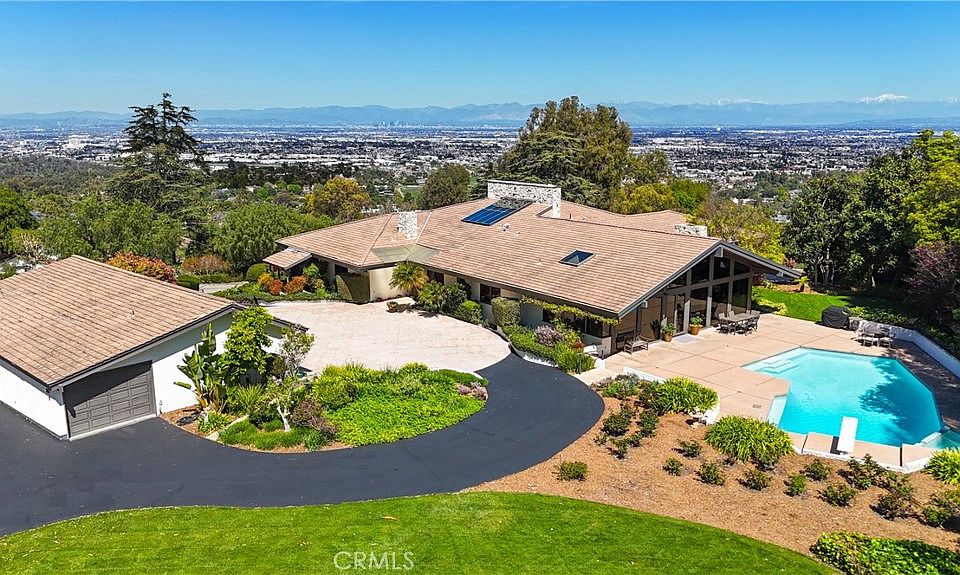 1st image of 57 Saddleback Rd