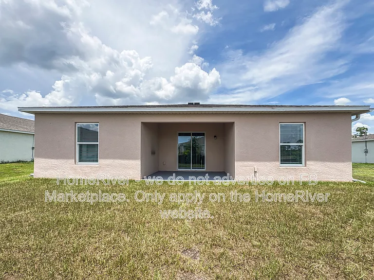 1822 NW 27th Ter — Photo 19