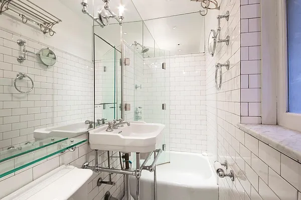 Sold by Town Residential | media 15