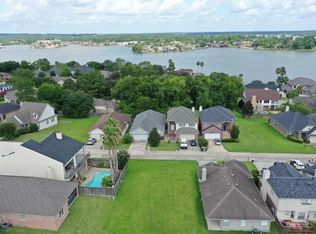 123 April Cv, Montgomery, TX 77356