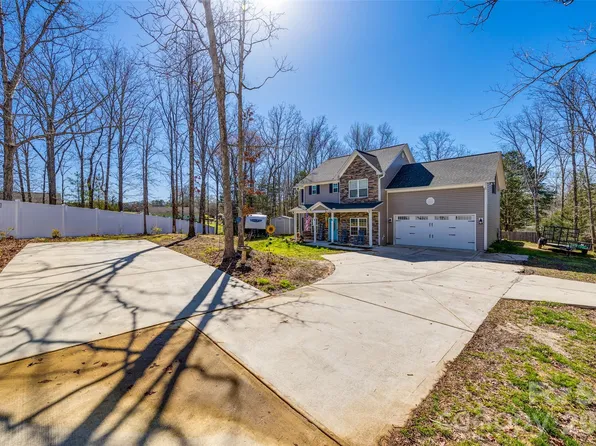 2375 Ellison Cir, Lancaster, SC 29720