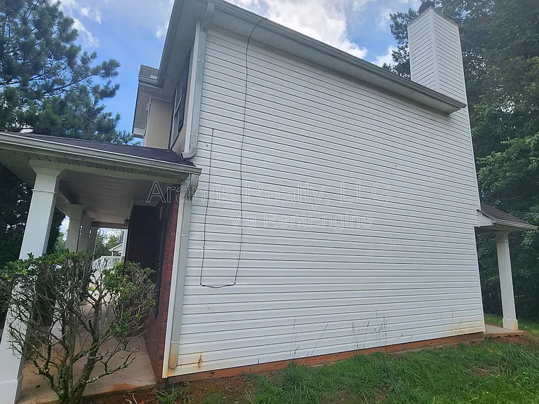 207 Kendrick Estates Dr — Photo 19