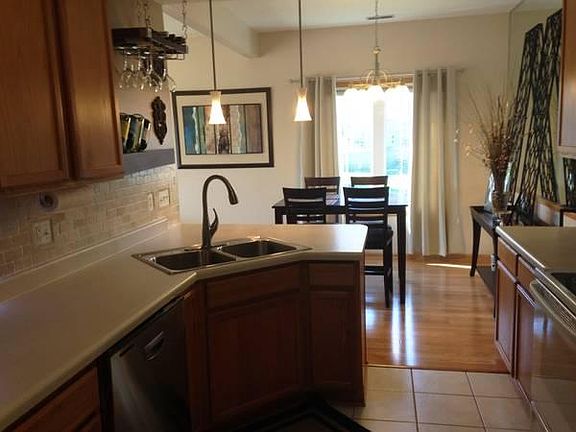 4th image of 1815 NW Ashton Ln Unit 3